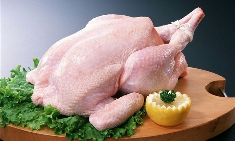 بیلبورد عجیب و غریب فروش مرغ در یزد/ عکس