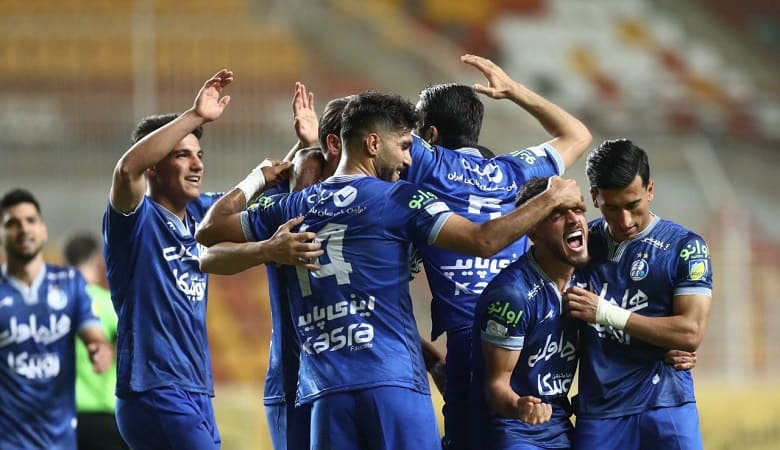 استقلال با صداوسیما درافتاد؛ دوربین‌های تلویزیون از بازی استقلال اخراج شدند!