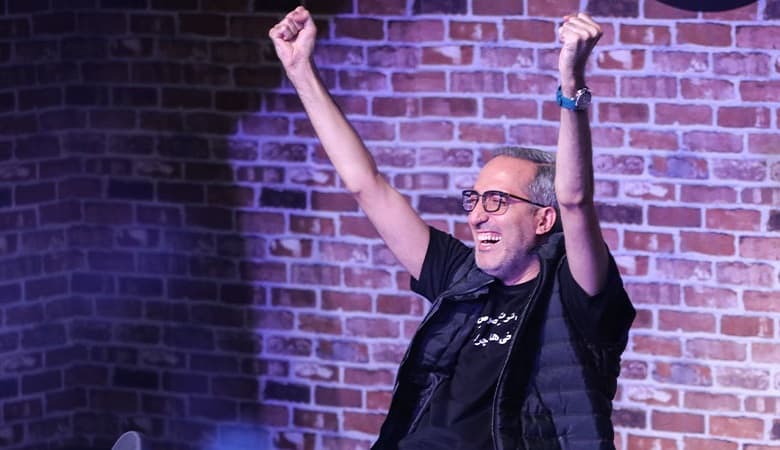 ویدئو/ وقتی ژوله وسط شیرین کاری در جوکر به زمین می‌افتد!