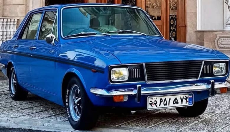 ویدئو/ خوشحالی یک ایرانی در آلمان از خرید یک پیکان جوانان ۵۷!