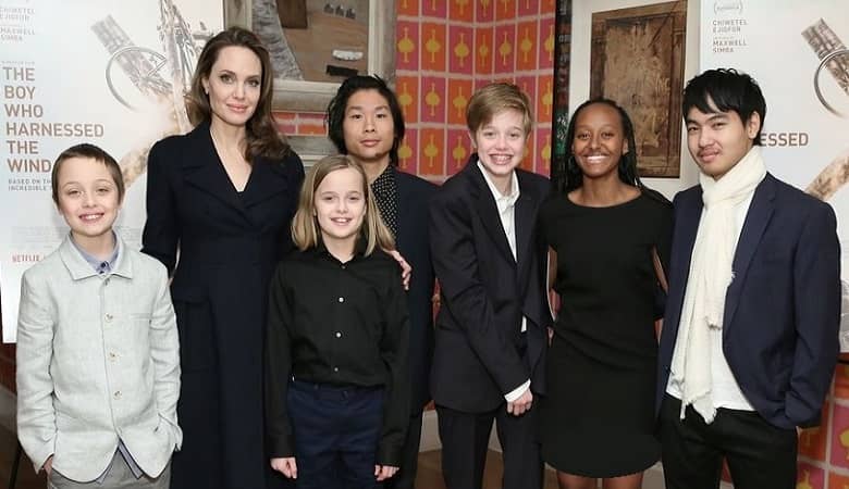 تربیت متفاوت فرزندان به سبک “آنجلینا جولی”