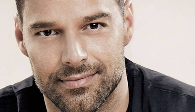 آبروی خواننده مشهور با یک اتهام منزجر کننده به خطر افتاد!