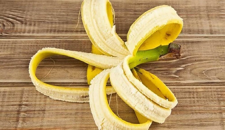 اگر می‌دانستید پوست موز این همه کاربرد دارد آن را دور نمی‌ریختید!