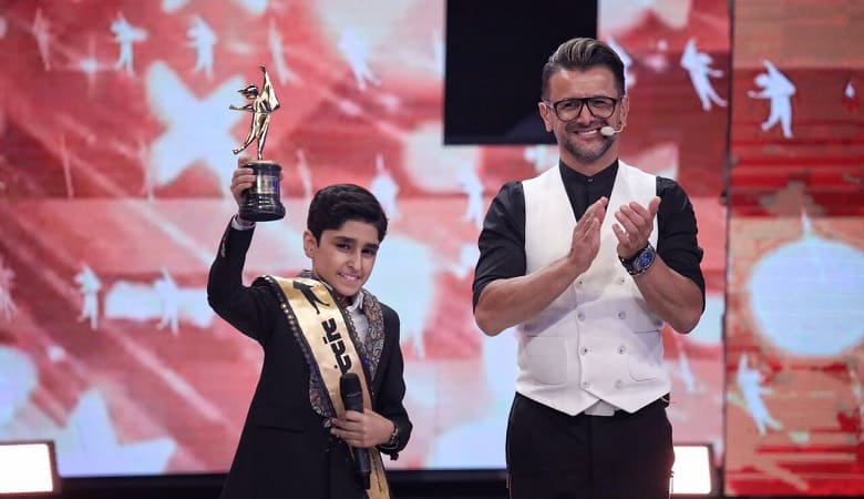 ویدئو/ لحظه‌ای که تاج خوشبختی بر سر علی طولابی نشست!