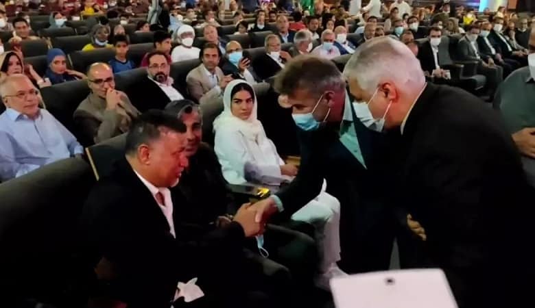 علی دایی چرا به وزیر ورزش بی‌اعتنایی کرد؟ / لو رفتن ماجرا با لبخوانی