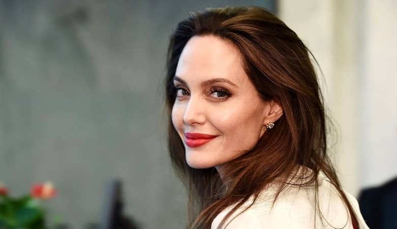 افشای دلیل مخالفت آنجلینا جولی با ازدواج جانی دپ و امبر هرد