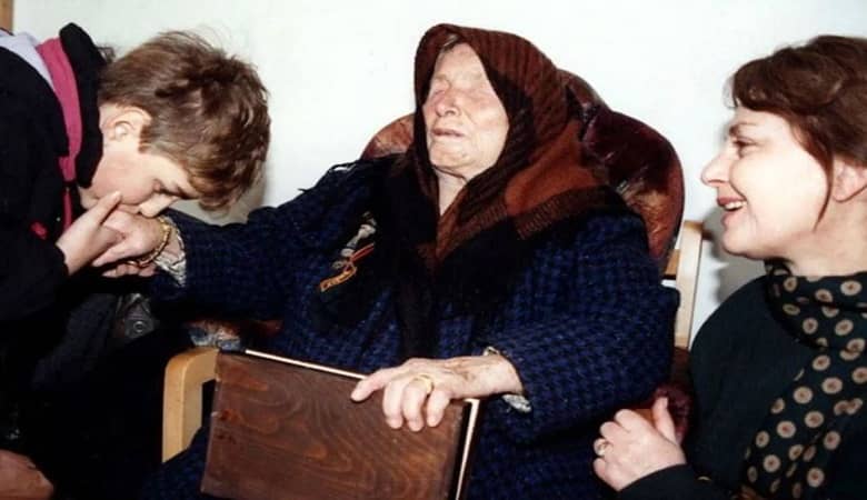 پیشگویی عجیب و ترسناک زن نابینا برای سال 2022