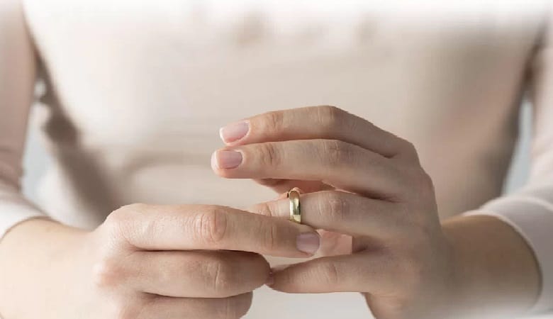 ازدواج دوباره هم چازه ساز نبود؛ عروس ۱۷ساله باردار از داماد خوشش نمی‌آید!