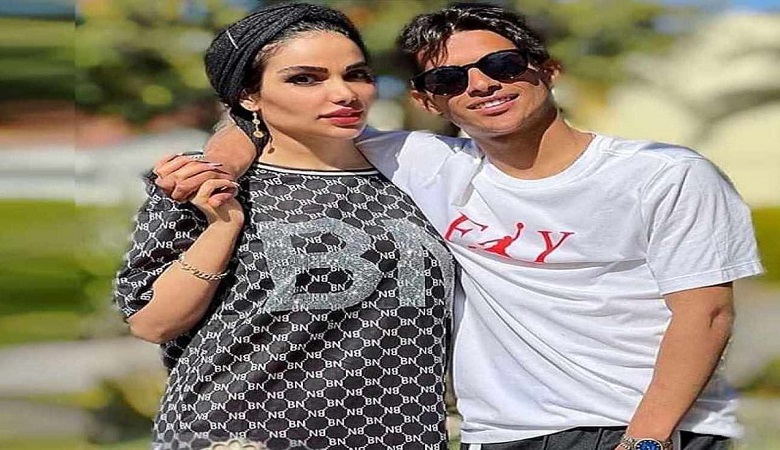 عکس/ خودنمایی جنجالی مهدی قائدی و همسرش در خیابان های دبی
