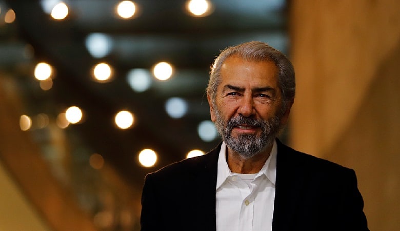 عکس/ دیدار فرامرز قریبیان با گوگوش در خارج از کشور