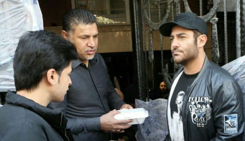 ویدئو/ ازدحام مردم در مراسم عزاداری امام حسین (ع) برای دیدن گلزار!