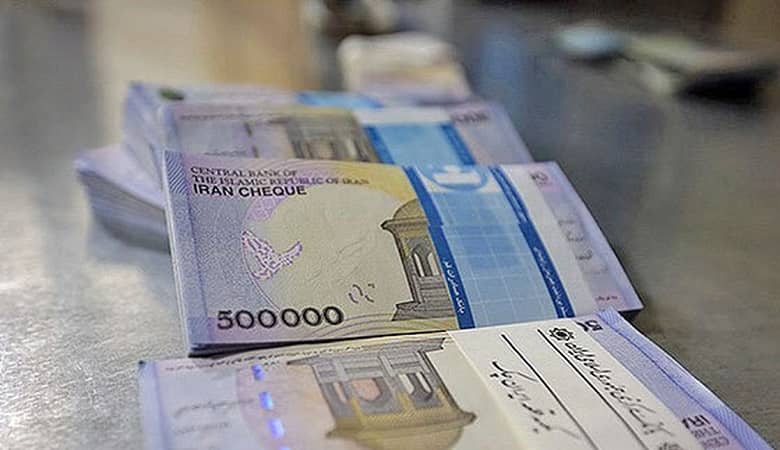عکس/ بوسه کریس رونالدو بر پیشانی مادرش در شب کریسمس!