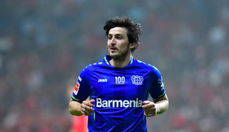 ادعای جدید دختر روس: سردار آزمون حاضر نیست به دخترش غذا بدهد! /عکس