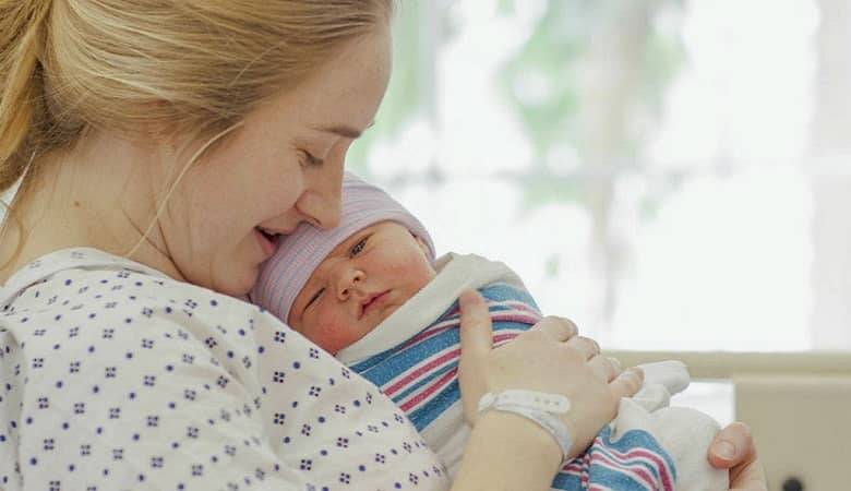 دلیل علمی و حیرت انگیز تغییر شخصیت زنان بعد از مادر شدن