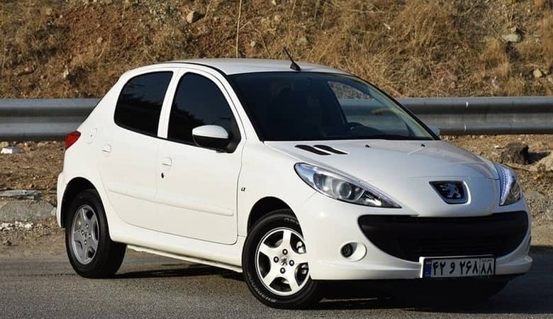 ریزش عجیب قیمت پژو ۲۰۷ در بازار امروز 22 مرداد+جدول قیمت
