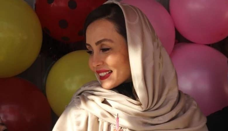 عکس/ تیپ عجیب و متفاوت حدیث فولادوند پس از جدایی!