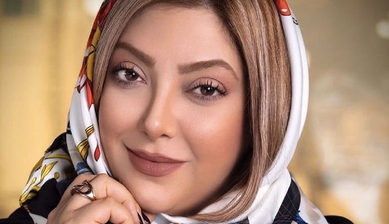 عکس/ نصیحت‌های خانم بازیگری که آرایشگر شد!