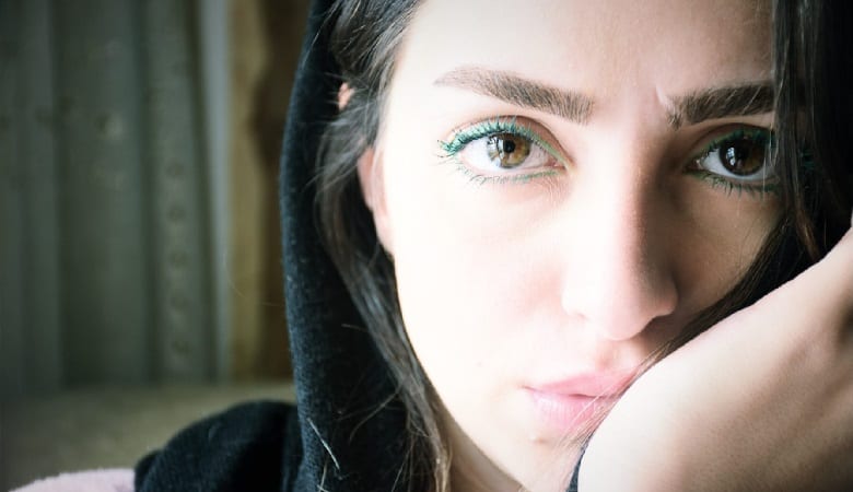 عکس/ بازیگر نقش هووی جیران و آرایش عجیب و النگوی عجیب ترش!