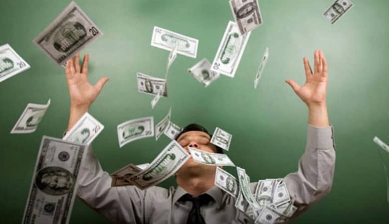 متولدین این ماه همسران ولخرجی خواهند شد