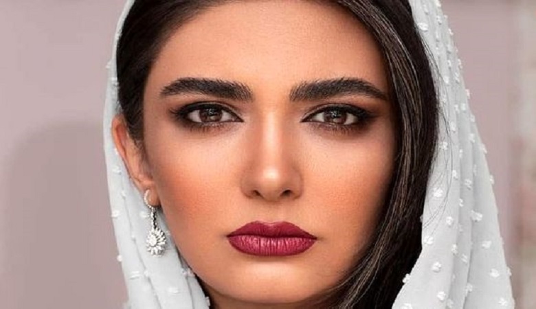 عکس/ رونمایی جالب لیندا کیانی از کودکی اش در لباس محلی شیراز