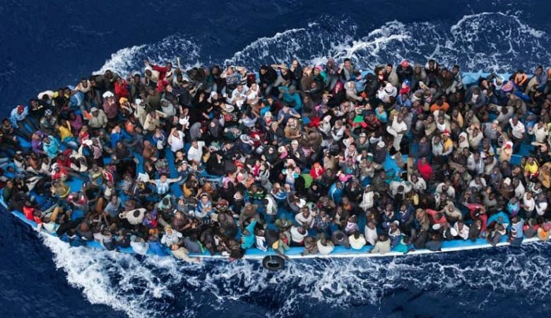 ویدئویی هولناک از غرق شدن کشتی پناهجویان چینی