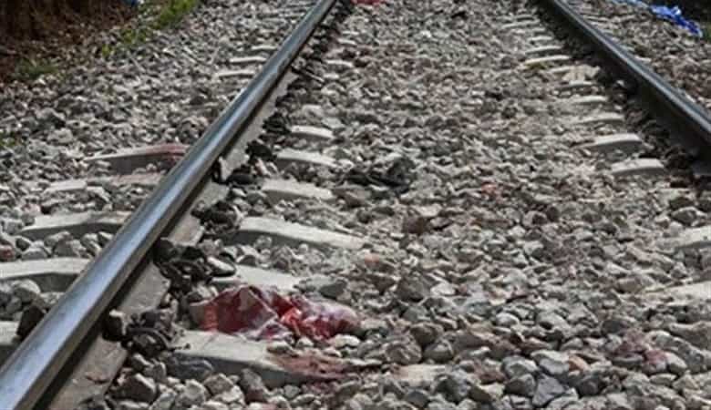 ویدئو/ زنده ماندن معجزه آسای یک مرد پس از تصادف با قطار!