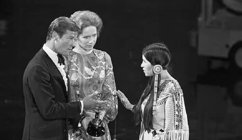 دختر جنجالی مراسم اسکار درگذشت