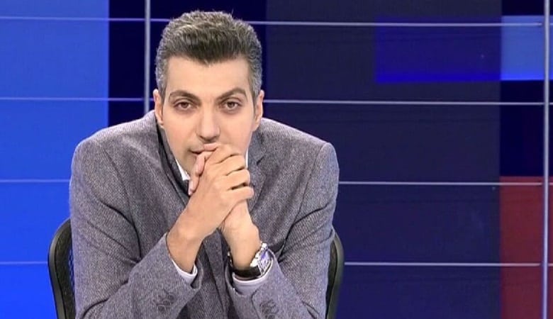 واکنش “عادل فردوسی پور” به اتفاقات اخیر در دانشگاه شریف/ عکس