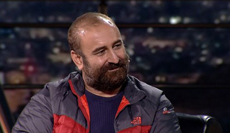 عکس/ کنایه تند و عجیب کارگردان و بازیگر مشهور به اتفاقات دو هفته اخیر!