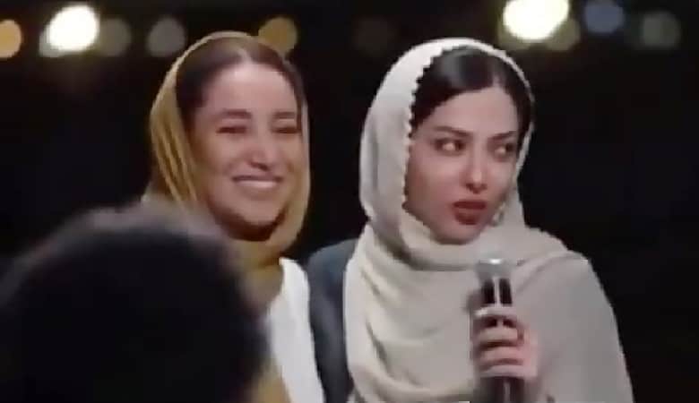 ویدئو/ ترانه خواندن لیلا اوتادی با همراهی بهاره افشاری