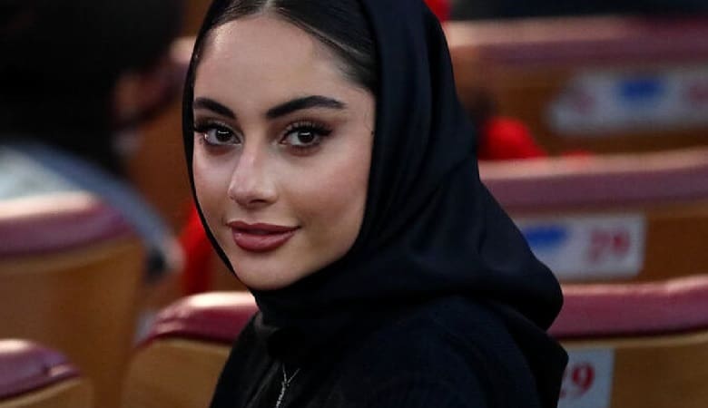 عکس/ تیپ خاص ترلان پروانه با کت و شلوار!