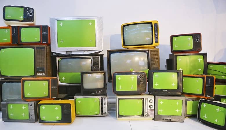 ویدئو/ آبروریزی در صداوسیما روی آنتن زنده!