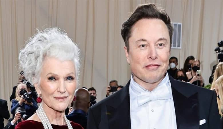 استایل دیدنی ایلان ماسک و مادرش در هالووین+عکس