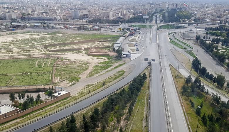 عکس/ تینا آخوند تبار “بتمن” شد!