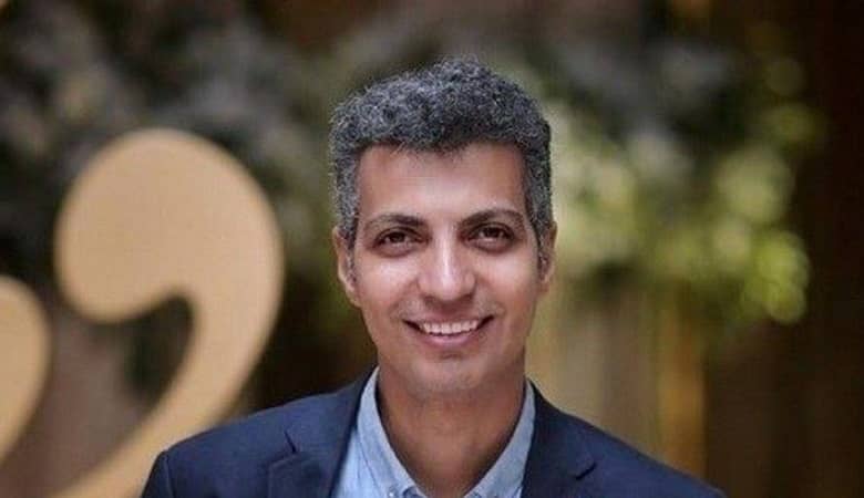 عکس/ واکنش عجیب عباس جمشیدی به اقدام جنجالی عادل فردوسی پور