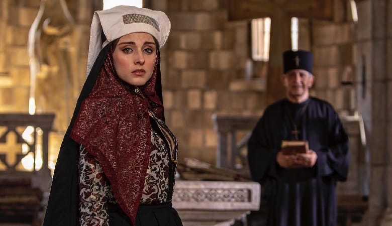 عکس/ ترکیب شیک و ناب سارای گرجی جیران