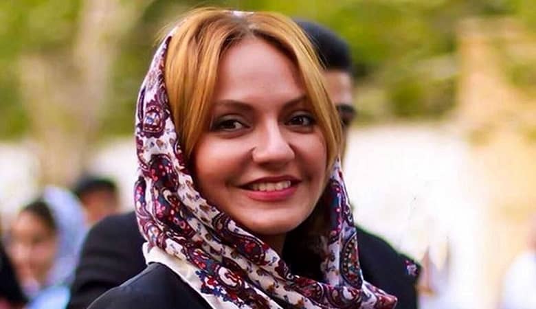 عکس/ واکنش مهناز افشار به انتقادهای اخیر و دفاع تمام قد از خودش!