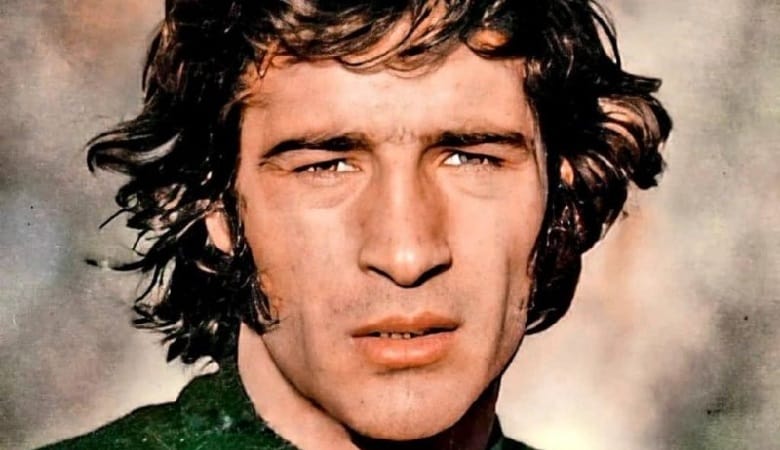 ویدئو/ زمانی که ناصر حجازی حاضر به دستبوسی شاه نشد!