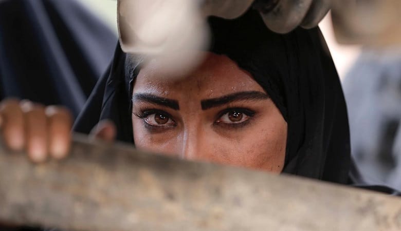 عکس/ وقتی چشمهای نجلا به جایش حرف میزنند!