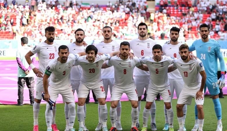 ایرن 2- ولز 0؛ گل ها: روزبه چشمی و رامین رضائیان