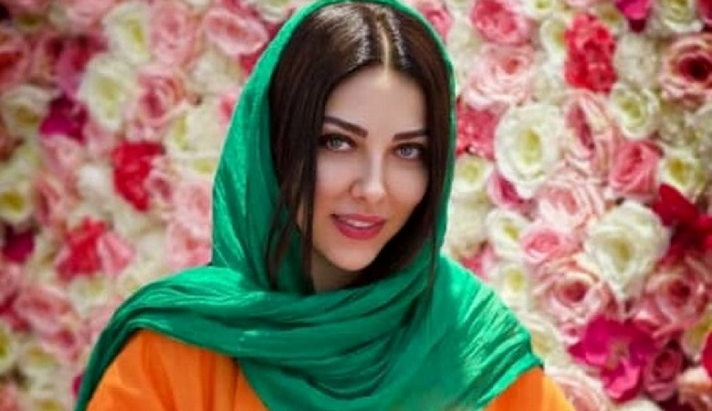 عکس شیک و باکلاس لیلا اوتادی در کنار دوستش