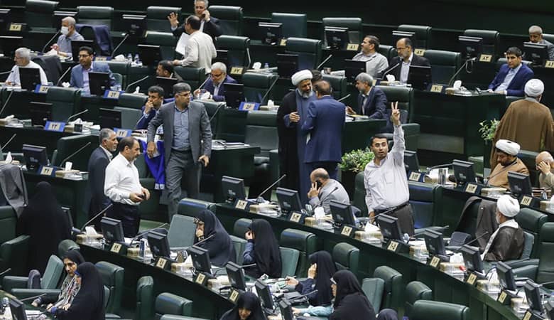 سکاندار جدید وزارت راه و شهرسازی کیست؟