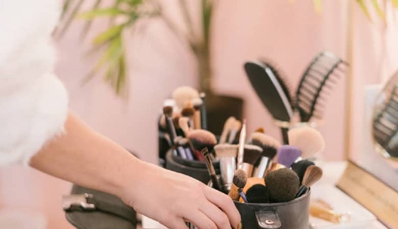 بلایی که ورزش کردن با آرایش بر سرتان می آورد!