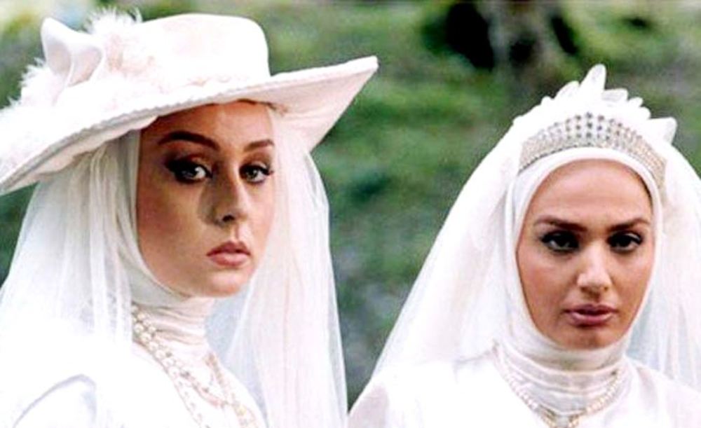 چهره متفاوت “حدیث فولادوند” در لباس عروس/ عکس