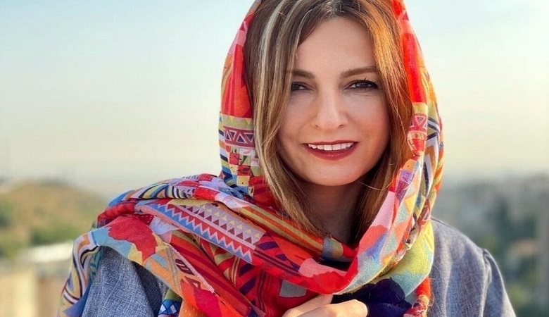سلفی خانم بازیگر در کنار پسر موفرفریش!+ عکس