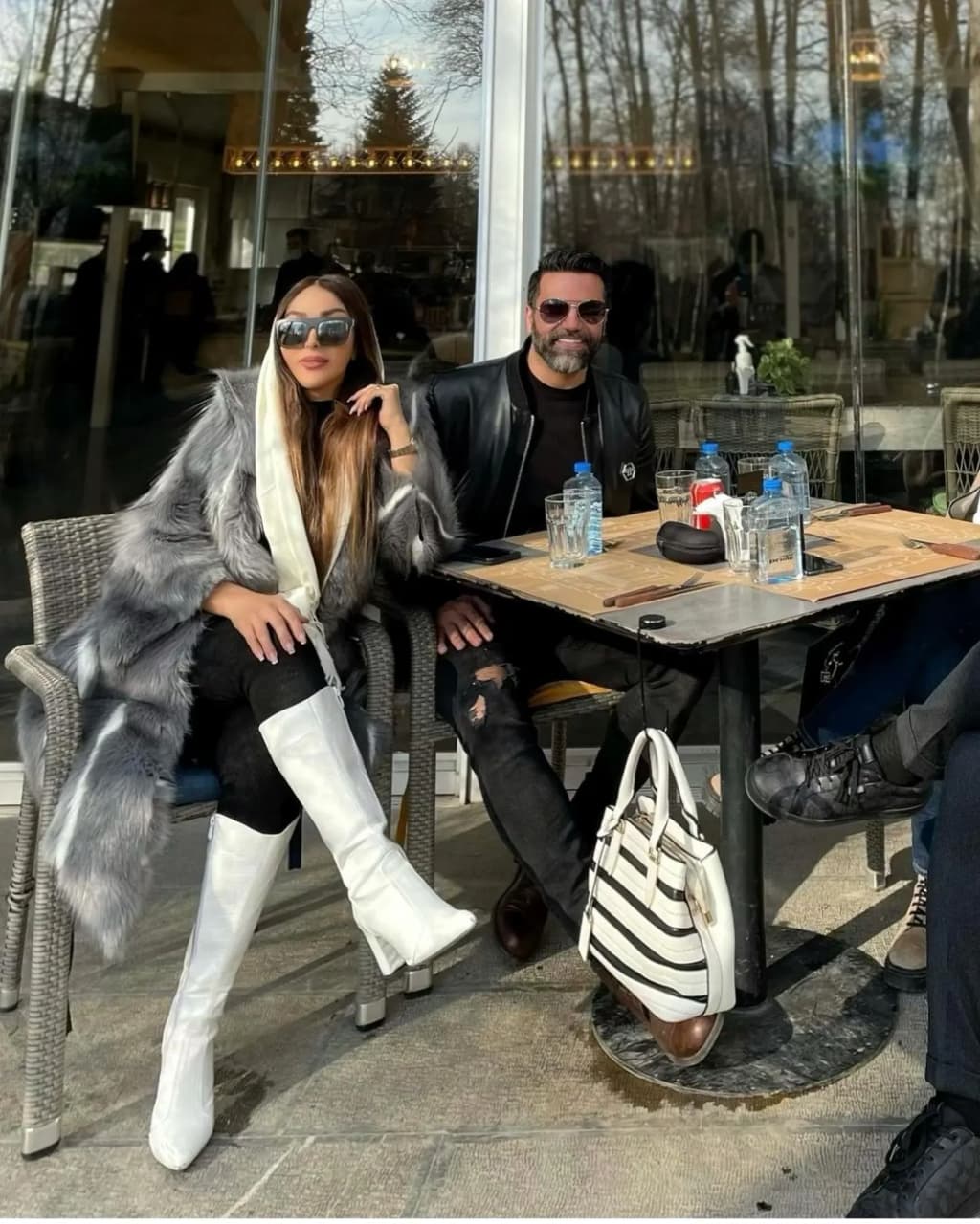 خفن ترین تیپ زمستانی “علیرضا نیکبخت” و همسرش/ عکس