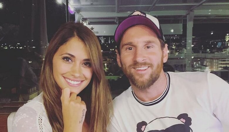 عکس/ لیونل مسی فروش عبای عربی را رونق داد!