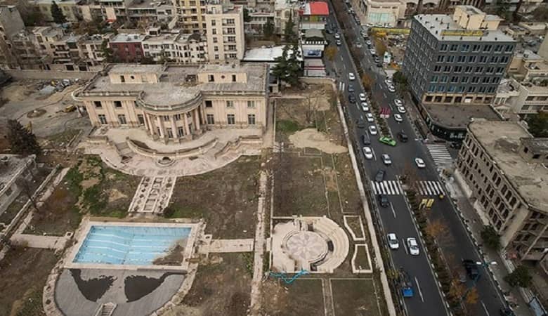 عمارت زیبا و لوکس تهران که هوش از سر می پراند! +عکس