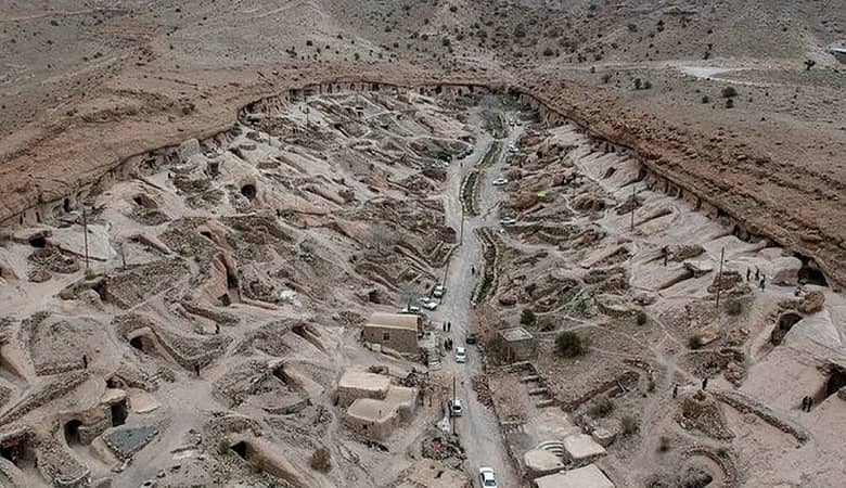 ویدئو/ روستایی بعد از 7 هزار سال در دل شیراز سر از خاک درآورد!