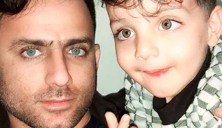 تصاویر/ این مرد دو زنه شاخ اینستاگرامی است!